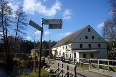 Gaststätte "Ragower Mühle" und Radwege 
